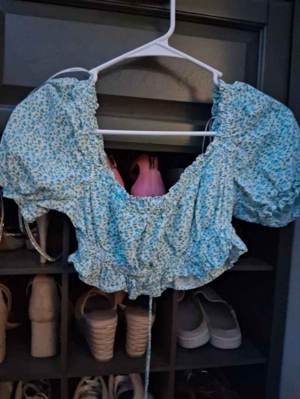 Princess Polly Blue Floral Puff-Sleeve Crop Top